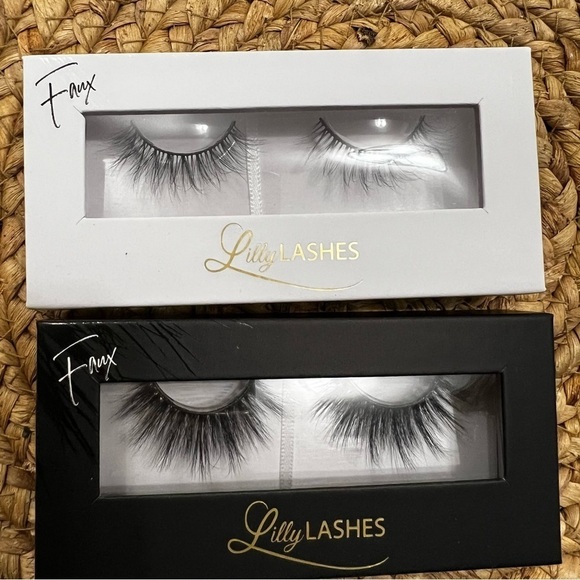 Lilly Lashes Faux Mink Lash Bundle - Picture 5 of 12